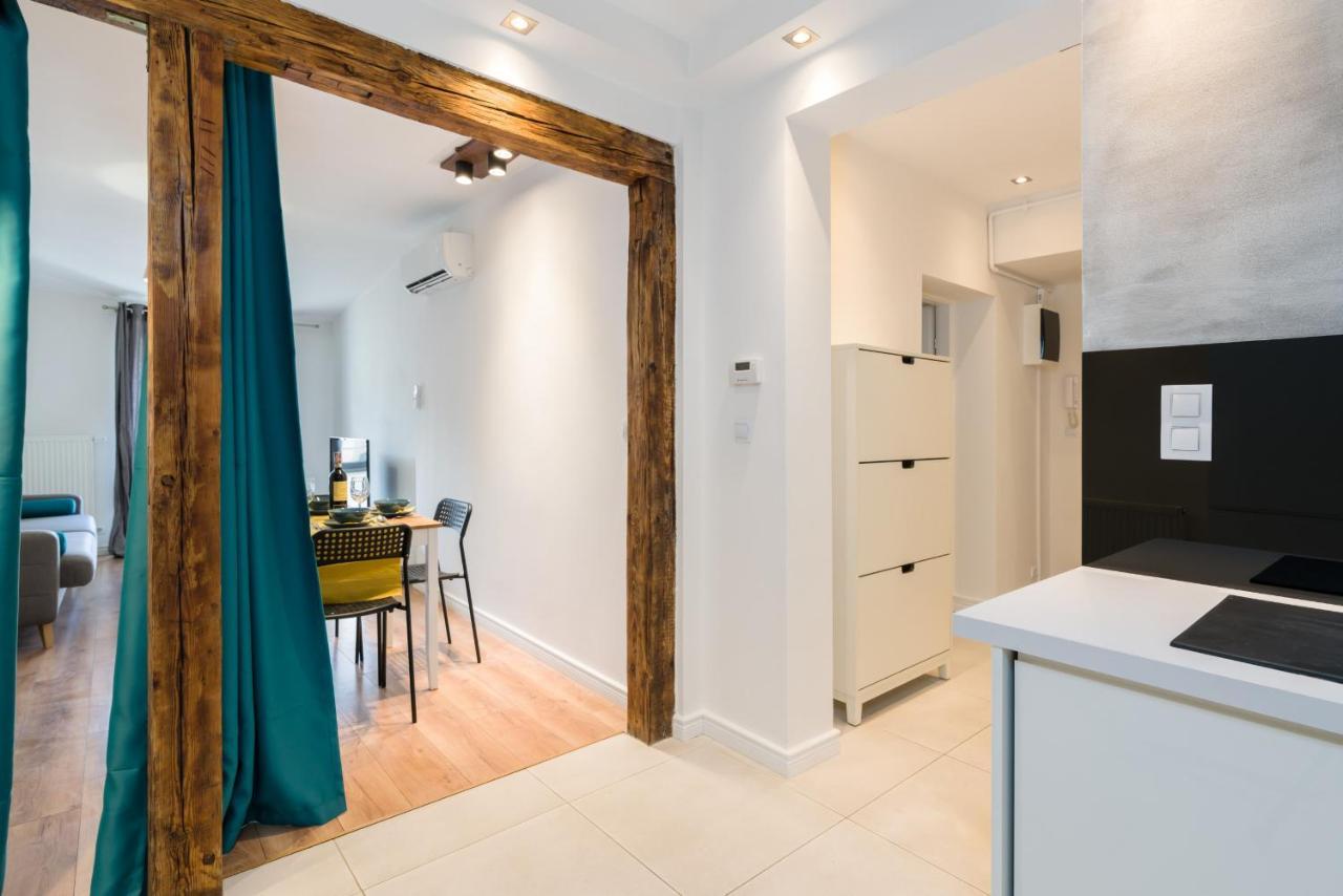 Apartment Poznan Old Town Strzelecka By Noclegi Renters Екстер'єр фото